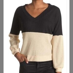 NWT Ceny Waffle Knit Color Block Top size small